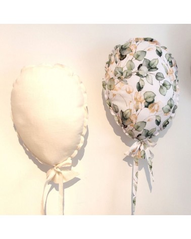 ensemble ballons muraux eucalyptus et ivoire